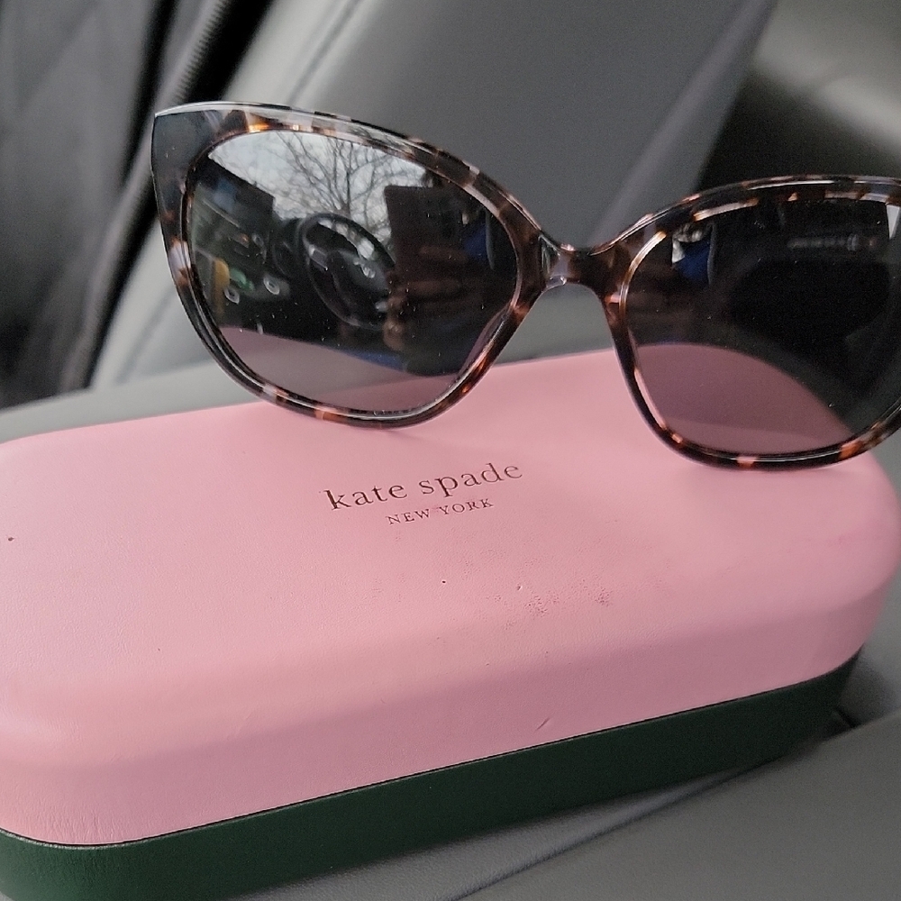 Tortoise Shell Sunglasses - Picture 2 of 3